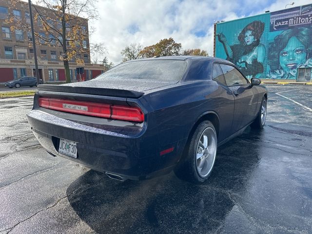 2014 Dodge Challenger R/T Plus