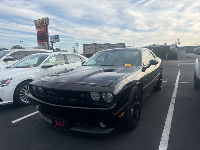 2014 Dodge Challenger R/T Plus