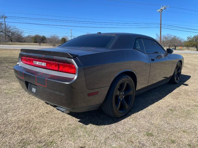 2014 Dodge Challenger R/T Plus