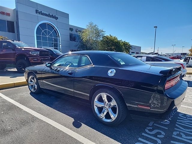 2014 Dodge Challenger R/T Plus