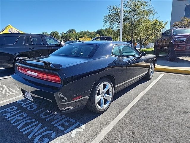 2014 Dodge Challenger R/T Plus