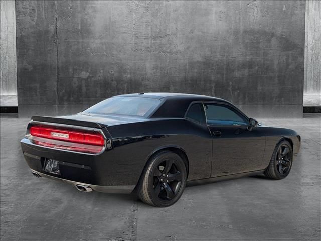 2014 Dodge Challenger R/T Plus