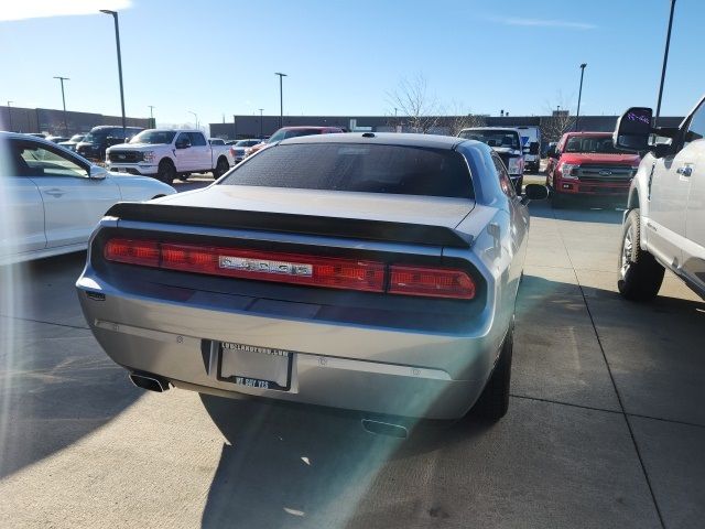 2014 Dodge Challenger SRT8