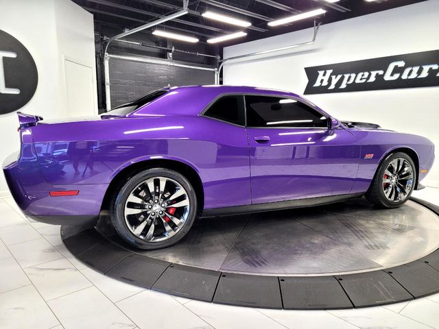 2014 Dodge Challenger SRT8