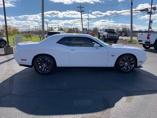 2014 Dodge Challenger SRT8