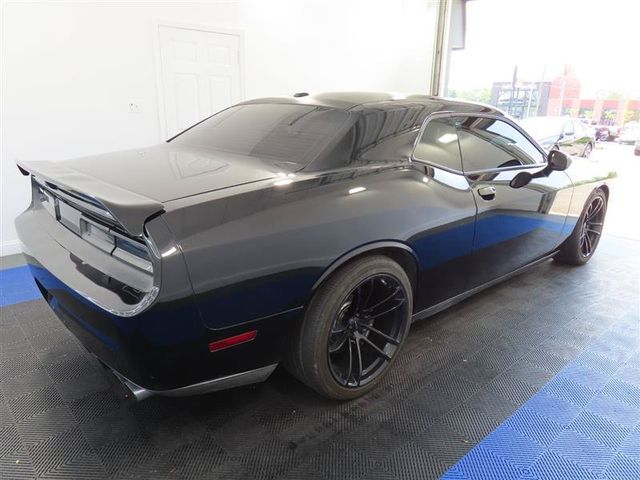 2014 Dodge Challenger SRT8 Core