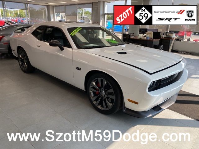 2014 Dodge Challenger SRT8 Core