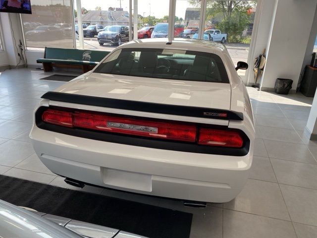 2014 Dodge Challenger SRT8 Core