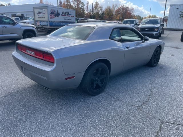 2014 Dodge Challenger SXT