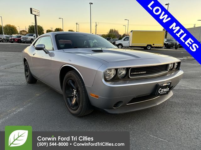 2014 Dodge Challenger SXT