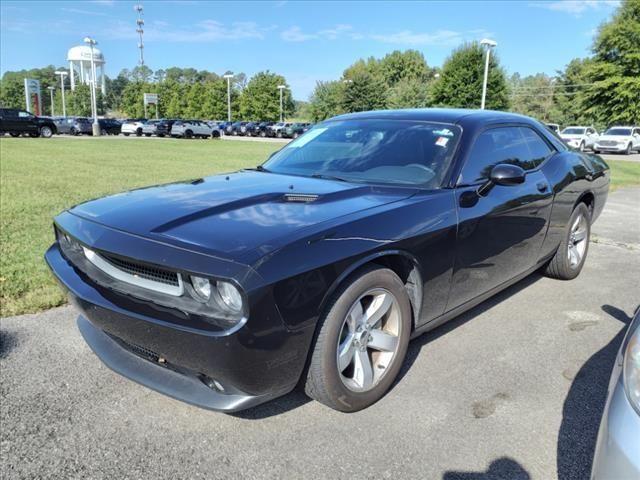 2014 Dodge Challenger SXT Plus