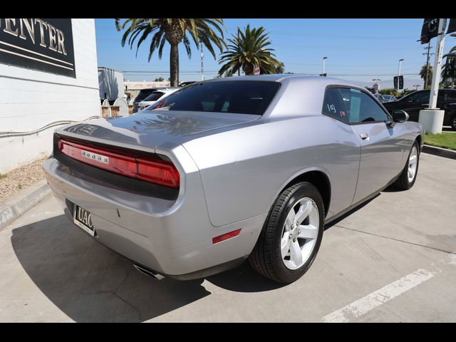 2014 Dodge Challenger SXT