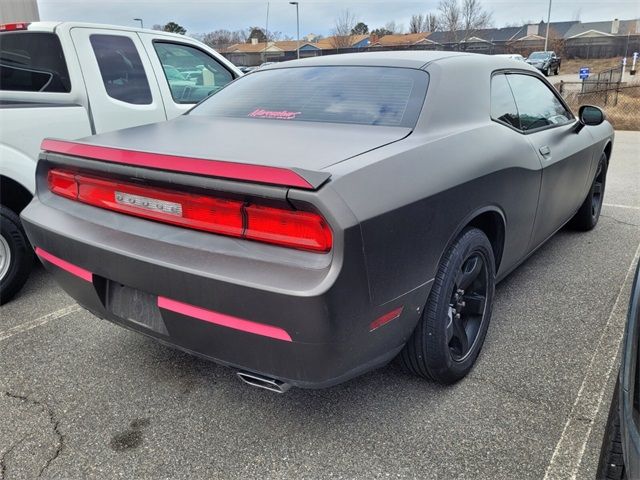 2014 Dodge Challenger SXT