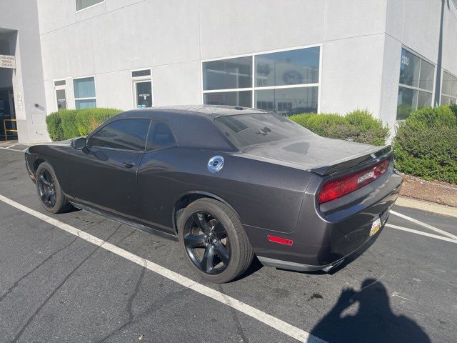 2014 Dodge Challenger SXT Plus