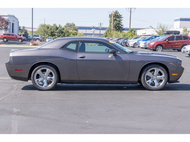 2014 Dodge Challenger SXT