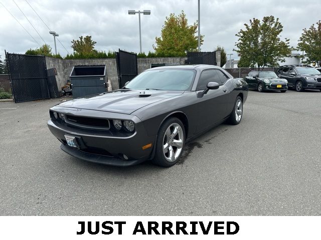 2014 Dodge Challenger SXT Plus