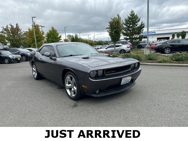 2014 Dodge Challenger SXT Plus