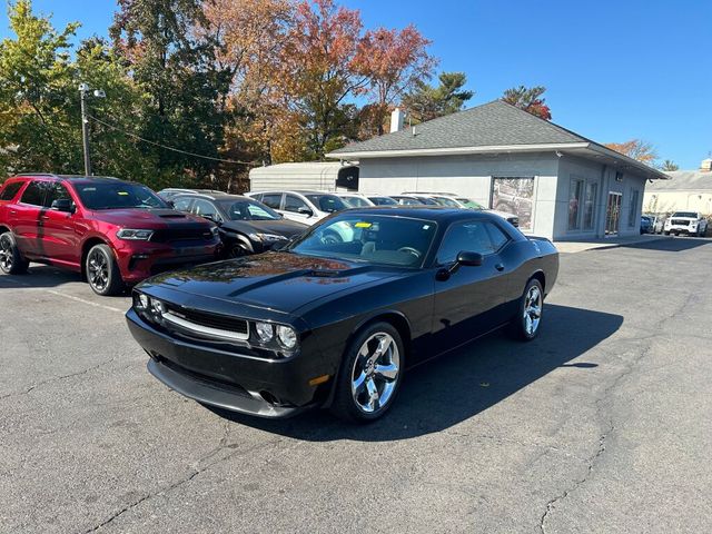 2014 Dodge Challenger SXT