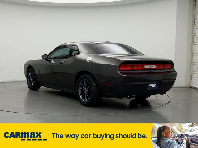 2014 Dodge Challenger SXT Plus