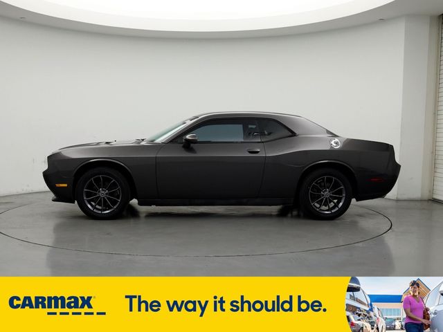 2014 Dodge Challenger SXT Plus