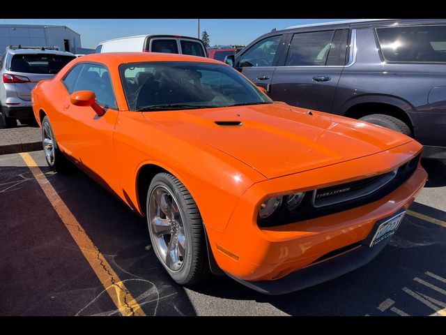 2014 Dodge Challenger SXT Plus