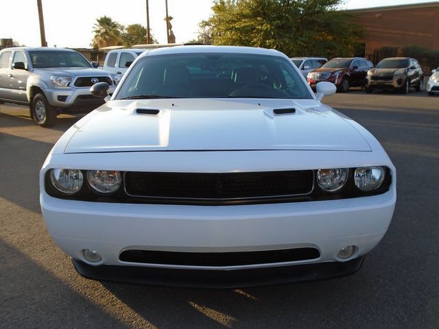 2014 Dodge Challenger SXT Plus