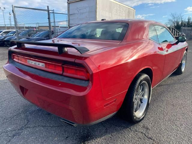 2014 Dodge Challenger SXT