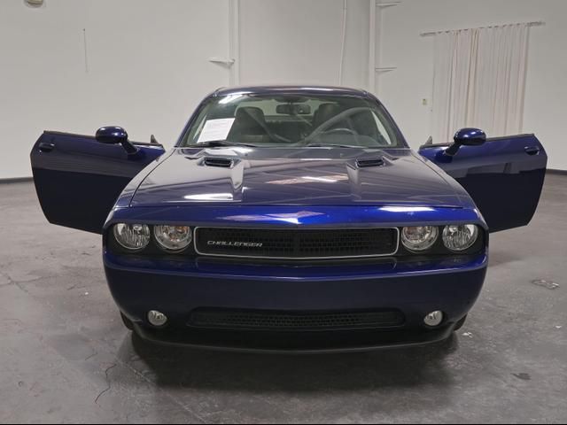 2014 Dodge Challenger SXT Plus