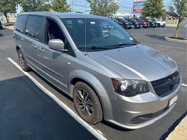 2014 Dodge Grand Caravan SE 30th Anniversary