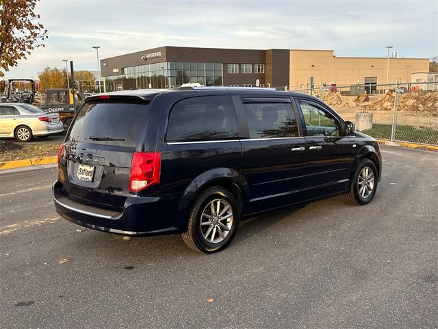 2014 Dodge Grand Caravan SXT 30th Anniversary