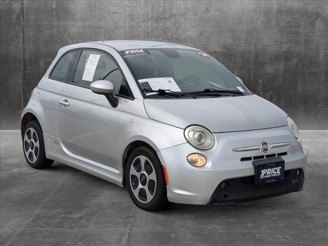 2014 FIAT 500e Base