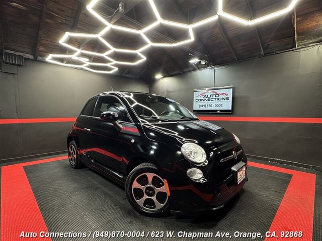 2014 FIAT 500e Base