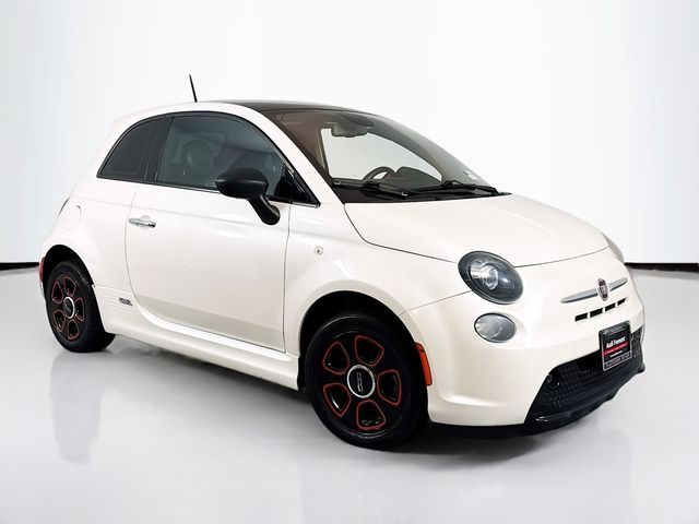 2014 FIAT 500e Base