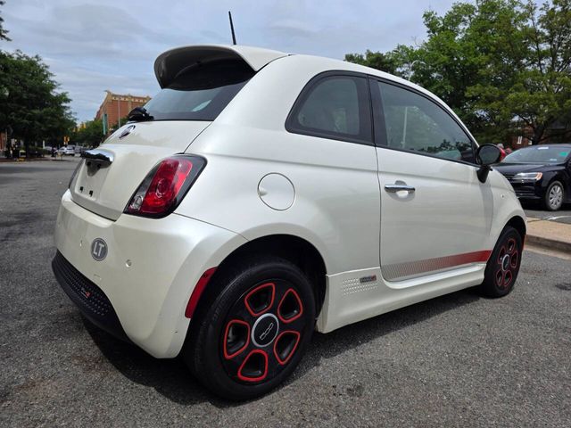 2014 FIAT 500e Base