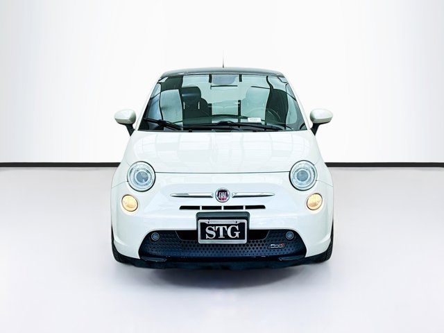 2014 FIAT 500e Base