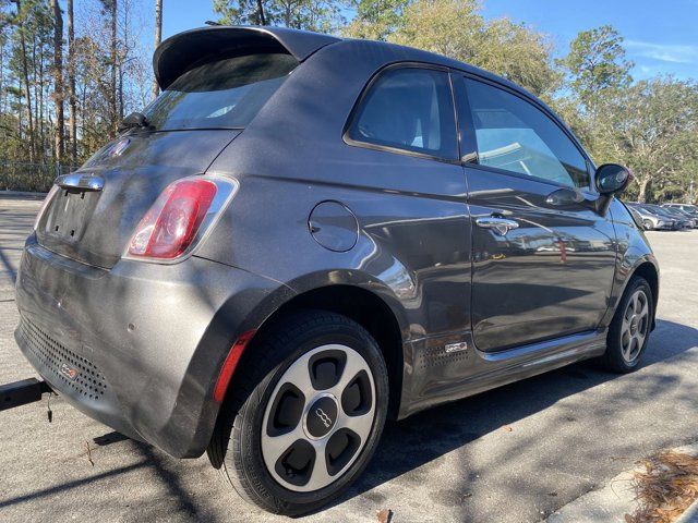 2014 FIAT 500e Base