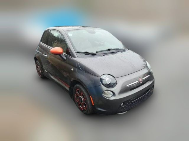 2014 FIAT 500e Base