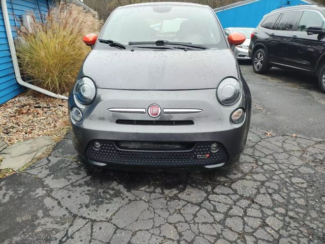 2014 FIAT 500e Base