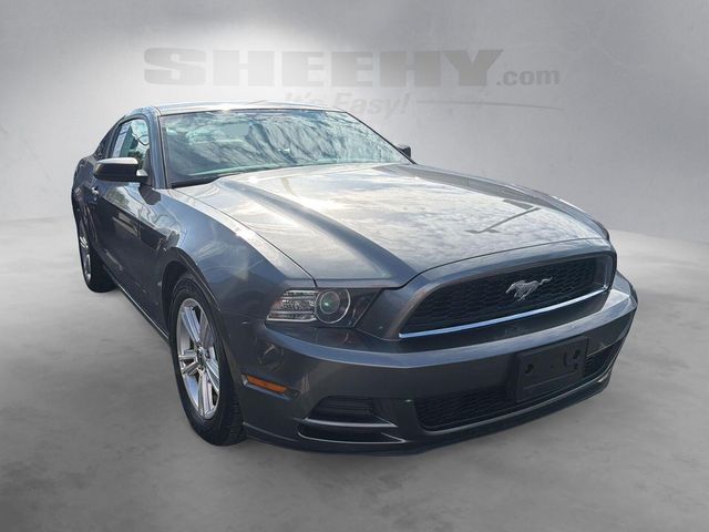 2014 Ford Mustang V6