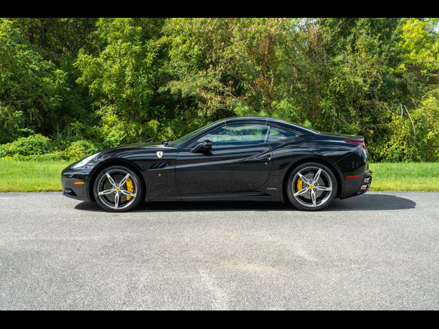 2014 Ferrari California Base