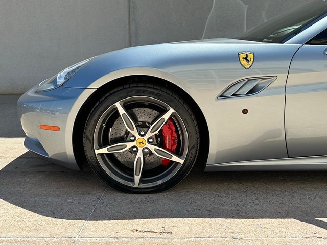 2014 Ferrari California Base