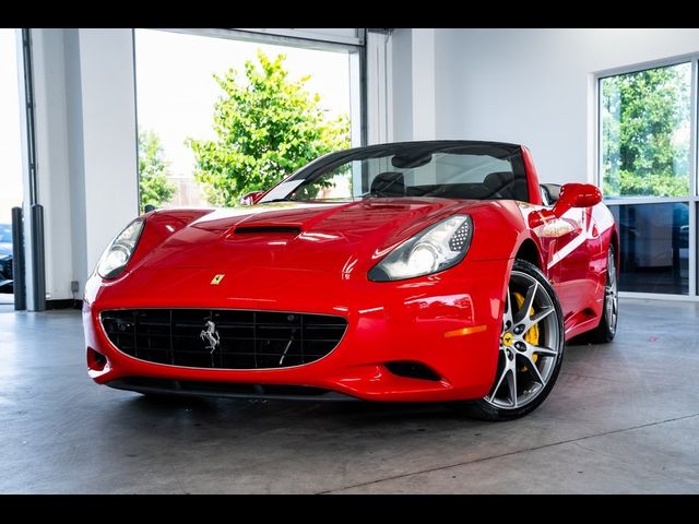 2014 Ferrari California Base