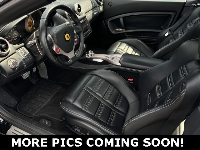 2014 Ferrari California Base