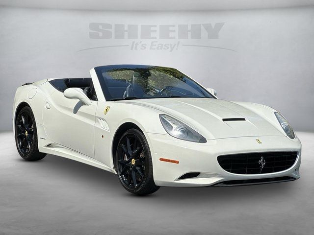 2014 Ferrari California Base