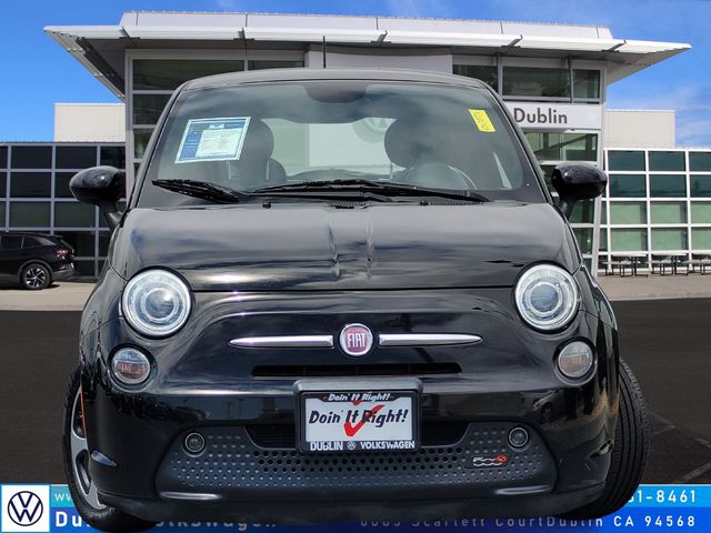 2014 FIAT 500e Base