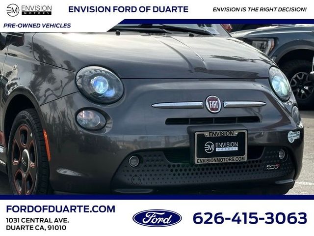 2014 FIAT 500e Base