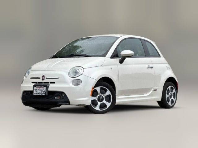 2014 FIAT 500e Base