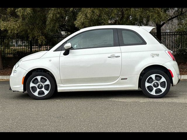 2014 FIAT 500e Base