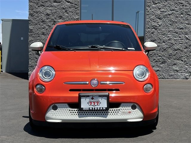 2014 FIAT 500e Base