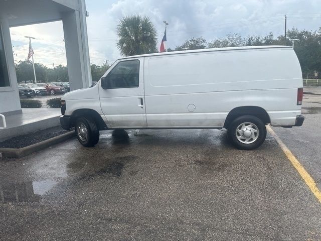 2014 Ford Econoline 